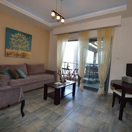 Gonis Suites Palaiochora Exteriér fotografie